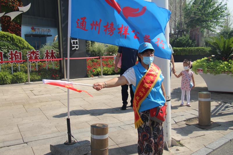 <strong>女生被操逼逼视频</strong>